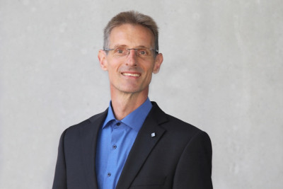 Dr. Bernd Schlereth